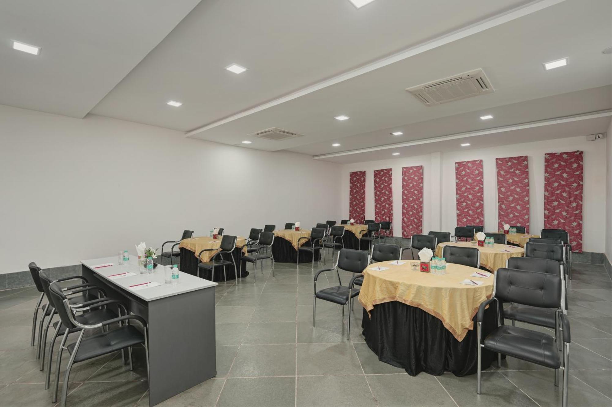 Anandam - A Luxury Resort In Udaipur Exterior photo