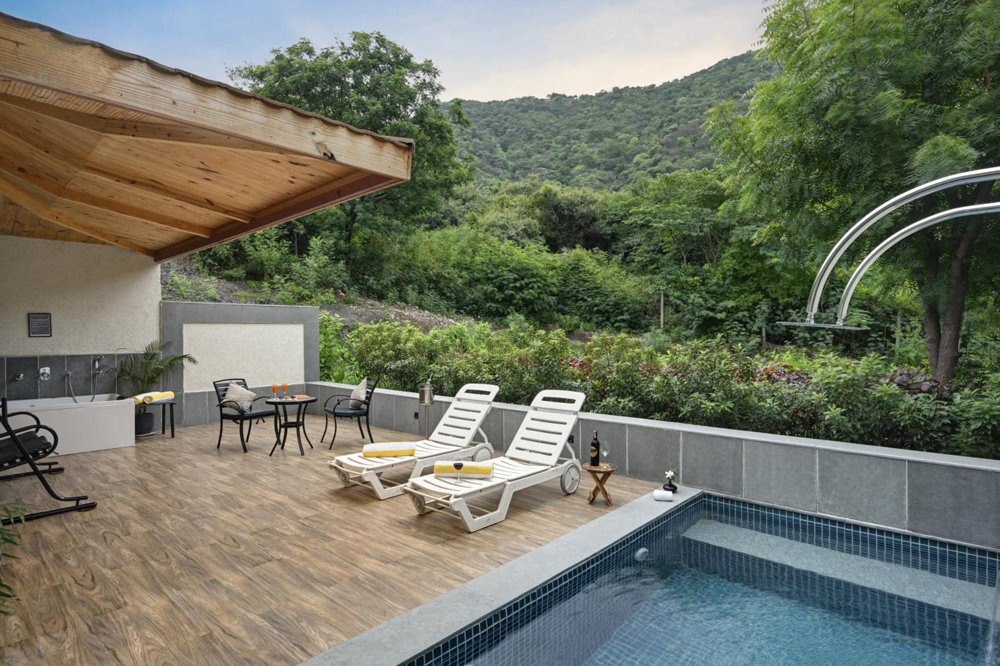 Anandam - A Luxury Resort In Udaipur Exterior photo
