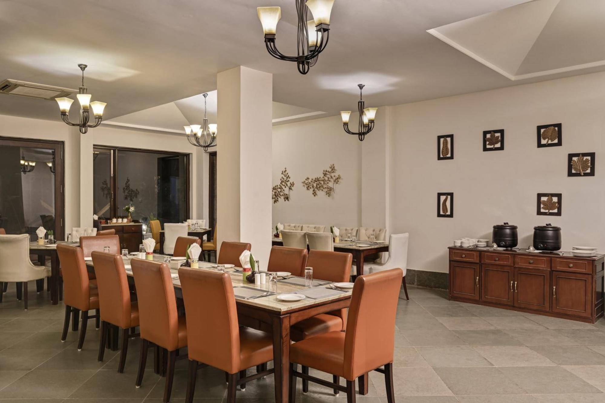 Anandam - A Luxury Resort In Udaipur Exterior photo