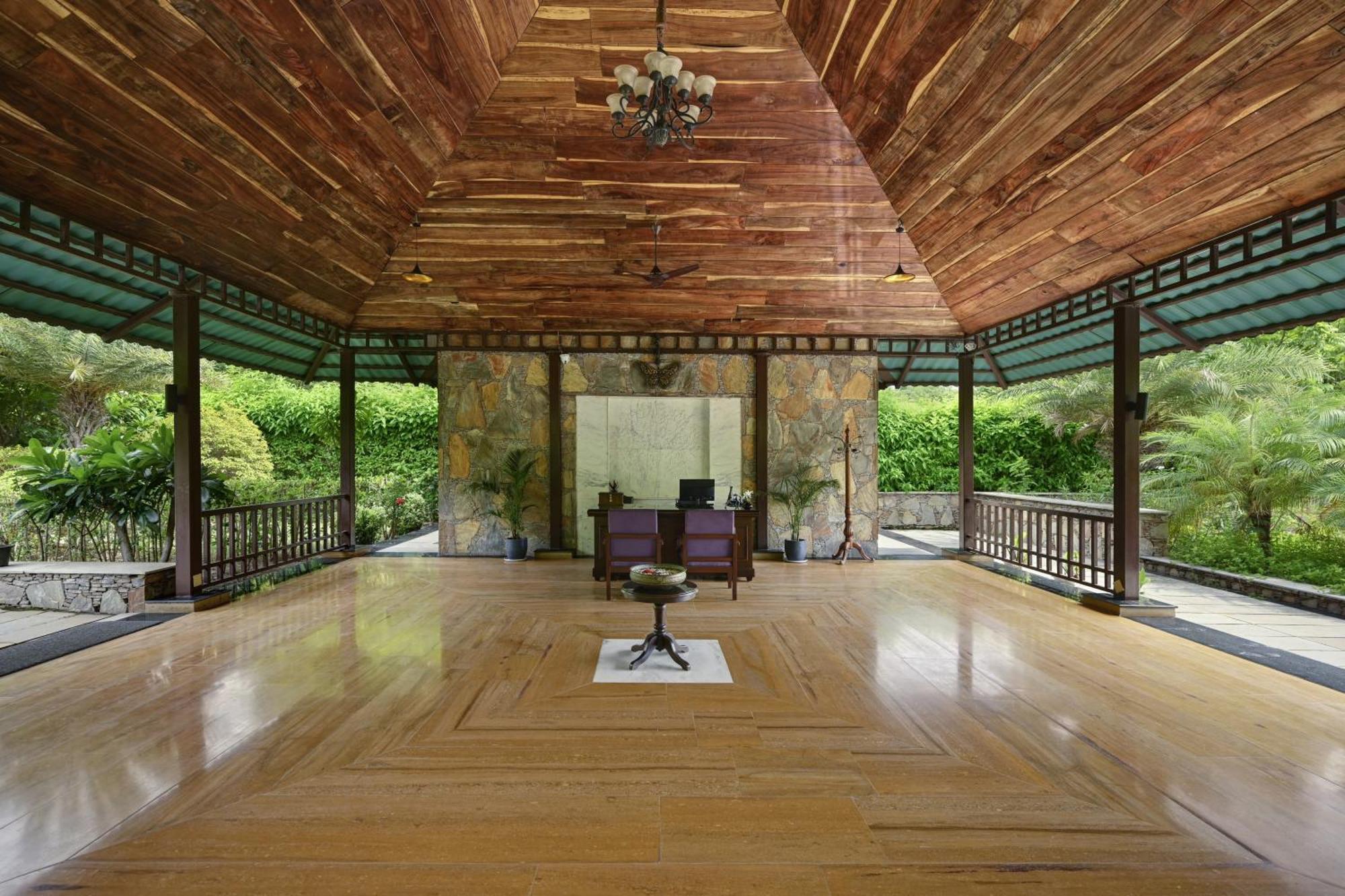 Anandam - A Luxury Resort In Udaipur Exterior photo